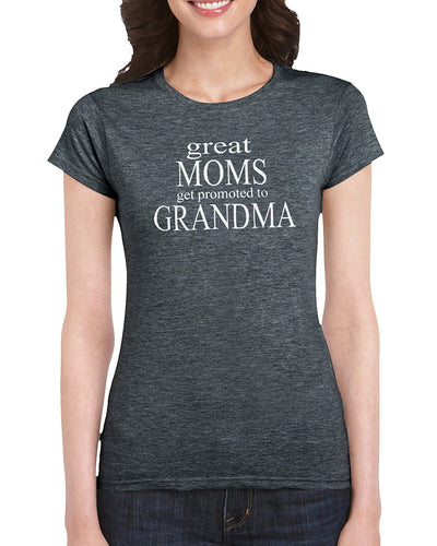 The Red Garnet Great Moms Get Promoted To Grandma T-Shirt Gift Idea For Women